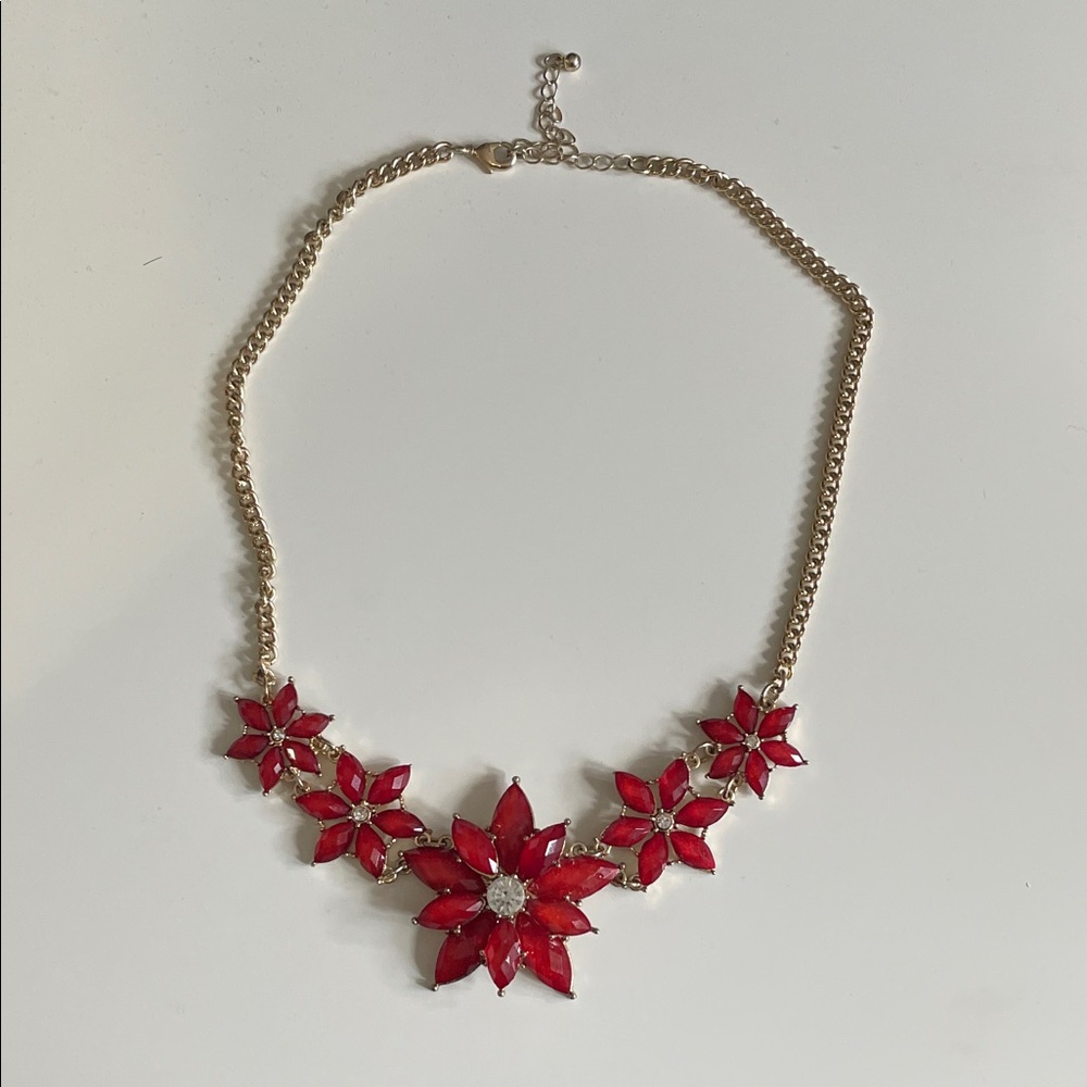 Elegant Red Floral Necklace